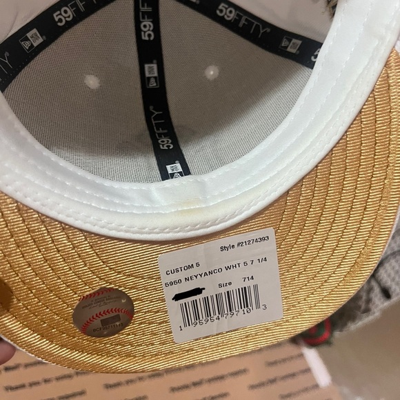 New York Yankees New Era 7 1/4 Fitted Hat - Picture 4 of 6